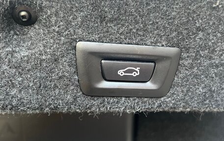 BMW 5 серия, 2016 год, 2 000 000 рублей, 23 фотография