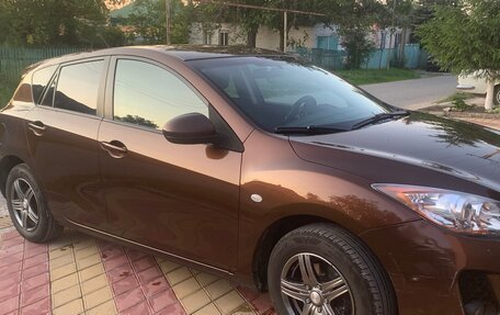 Mazda 3, 2012 год, 800 000 рублей, 2 фотография