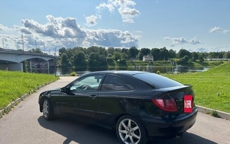 Mercedes-Benz C-Класс, 2003 год, 525 000 рублей, 2 фотография