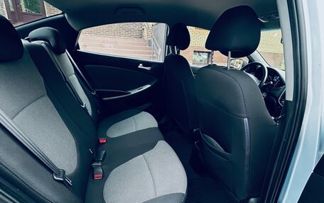 Hyundai Solaris II рестайлинг, 2011 год, 650 000 рублей, 7 фотография