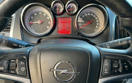 Opel Astra J, 2013 год, 899 999 рублей, 8 фотография