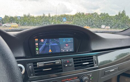 BMW 3 серия, 2007 год, 1 090 000 рублей, 16 фотография