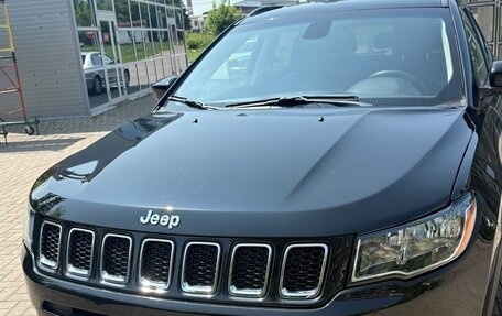 Jeep Compass II, 2019 год, 1 840 000 рублей, 2 фотография