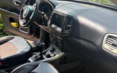 Jeep Compass II, 2019 год, 1 840 000 рублей, 15 фотография