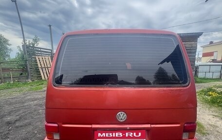 Volkswagen Transporter T4, 2002 год, 810 000 рублей, 9 фотография
