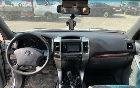 Toyota Land Cruiser Prado 120 рестайлинг, 2003 год, 1 500 000 рублей, 8 фотография