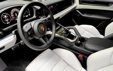 Porsche Cayenne III, 2024 год, 20 000 000 рублей, 6 фотография