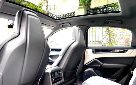 Porsche Cayenne III, 2024 год, 20 000 000 рублей, 7 фотография