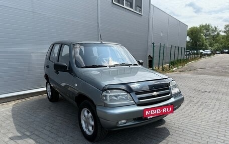 Chevrolet Niva I рестайлинг, 2004 год, 295 000 рублей, 3 фотография
