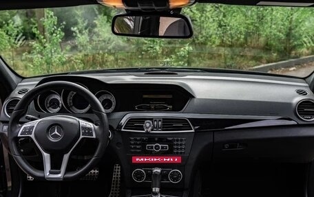 Mercedes-Benz C-Класс, 2012 год, 1 550 000 рублей, 27 фотография