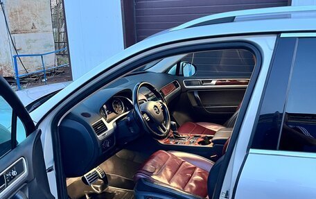 Volkswagen Touareg III, 2013 год, 2 999 999 рублей, 11 фотография