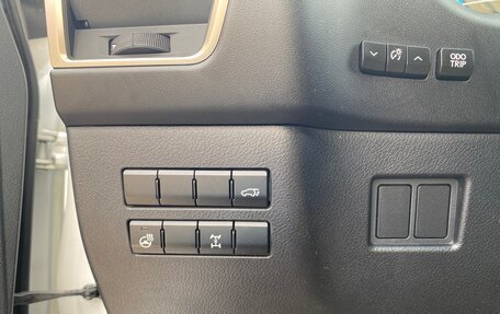 Lexus NX I, 2019 год, 4 000 000 рублей, 21 фотография