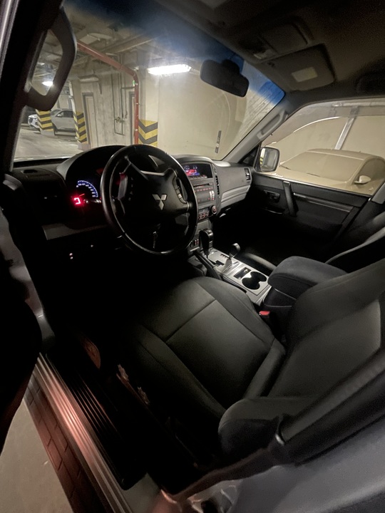 Mitsubishi Pajero IV, 2010 год, 1 800 000 рублей, 8 фотография