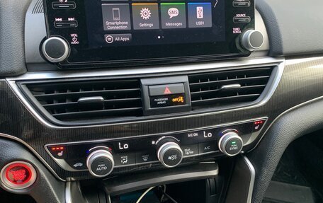 Honda Accord IX рестайлинг, 2021 год, 2 650 000 рублей, 9 фотография