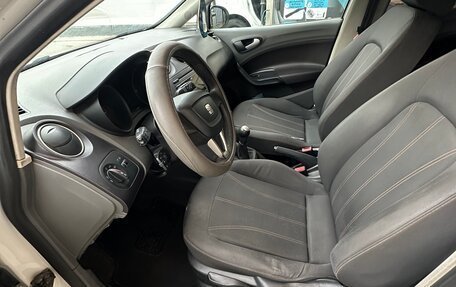 SEAT Ibiza IV рестайлинг 2, 2010 год, 600 000 рублей, 10 фотография