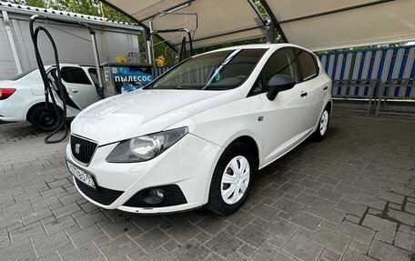 SEAT Ibiza IV рестайлинг 2, 2010 год, 600 000 рублей, 14 фотография