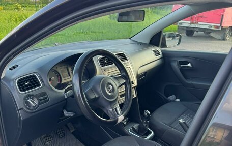 Volkswagen Polo VI (EU Market), 2015 год, 650 000 рублей, 4 фотография
