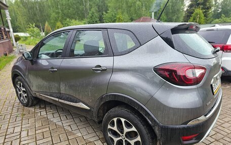Renault Kaptur I рестайлинг, 2020 год, 1 360 000 рублей, 3 фотография
