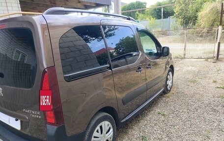 Peugeot Partner II рестайлинг 2, 2013 год, 920 000 рублей, 4 фотография