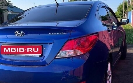 Hyundai Solaris II рестайлинг, 2012 год, 950 000 рублей, 4 фотография