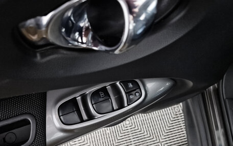 Nissan Juke II, 2012 год, 999 000 рублей, 13 фотография