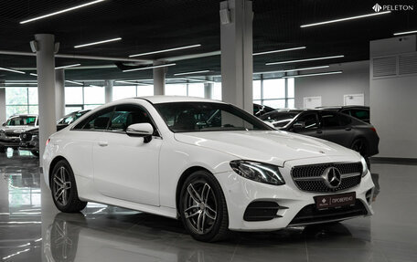 Mercedes-Benz E-Класс, 2018 год, 3 850 000 рублей, 2 фотография