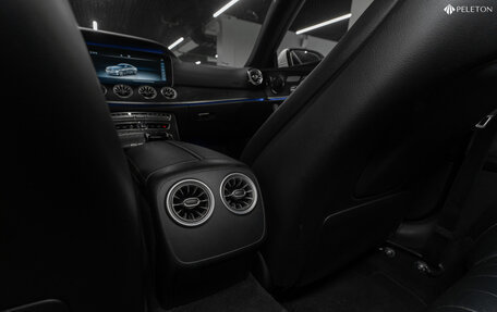 Mercedes-Benz E-Класс, 2018 год, 3 850 000 рублей, 13 фотография