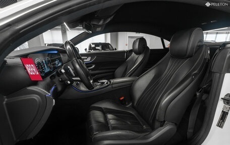 Mercedes-Benz E-Класс, 2018 год, 3 850 000 рублей, 9 фотография