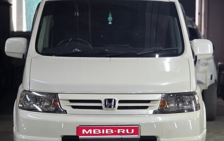 Honda Stepwgn II рестайлинг, 2003 год, 1 200 000 рублей, 1 фотография