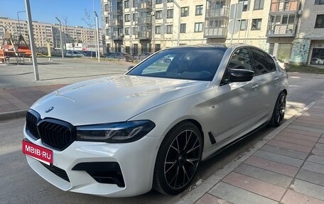 BMW 5 серия, 2017 год, 2 920 000 рублей, 8 фотография