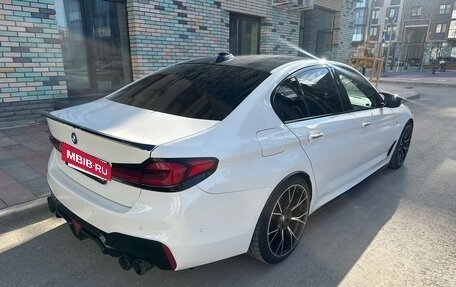 BMW 5 серия, 2017 год, 2 920 000 рублей, 4 фотография
