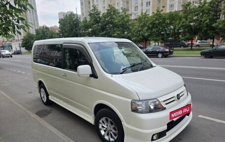 Honda Stepwgn II рестайлинг, 2003 год, 1 200 000 рублей, 3 фотография