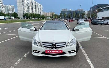 Mercedes-Benz E-Класс, 2011 год, 1 850 000 рублей, 3 фотография
