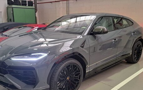 Lamborghini Urus I, 2025 год, 52 000 000 рублей, 3 фотография