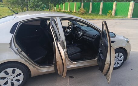 KIA Rio III рестайлинг, 2012 год, 750 000 рублей, 12 фотография