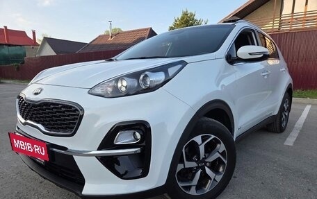 KIA Sportage IV рестайлинг, 2019 год, 2 590 000 рублей, 4 фотография