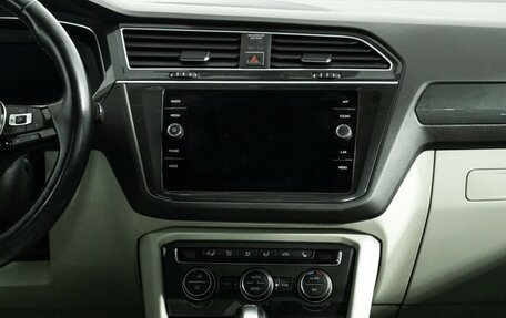 Volkswagen Tiguan II, 2018 год, 2 579 898 рублей, 14 фотография