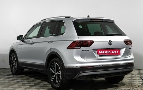 Volkswagen Tiguan II, 2018 год, 2 579 898 рублей, 7 фотография