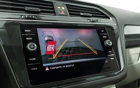 Volkswagen Tiguan II, 2018 год, 2 579 898 рублей, 16 фотография