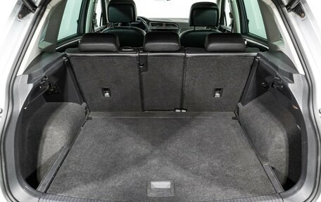 Volkswagen Tiguan II, 2018 год, 2 579 898 рублей, 25 фотография