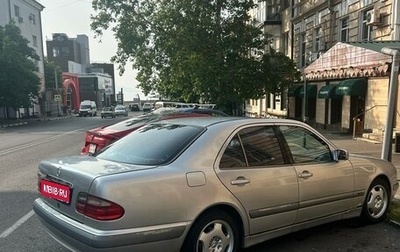Mercedes-Benz E-Класс, 1999 год, 530 000 рублей, 1 фотография