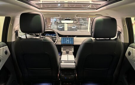 Land Rover Range Rover Evoque II, 2024 год, 7 950 000 рублей, 14 фотография