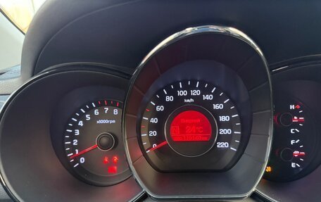 KIA Rio III рестайлинг, 2012 год, 1 020 000 рублей, 10 фотография