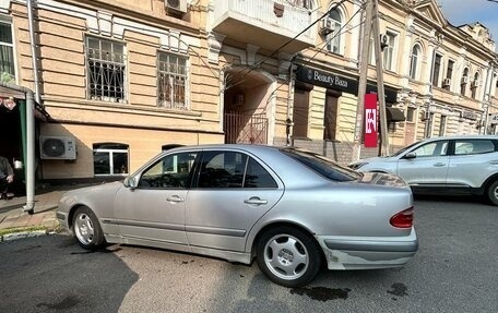 Mercedes-Benz E-Класс, 1999 год, 530 000 рублей, 5 фотография