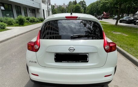 Nissan Juke II, 2011 год, 1 000 000 рублей, 10 фотография