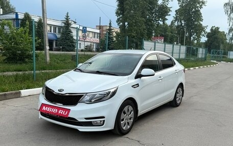 KIA Rio III рестайлинг, 2016 год, 870 000 рублей, 3 фотография
