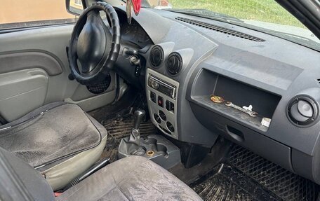 Renault Logan I, 2006 год, 150 000 рублей, 7 фотография