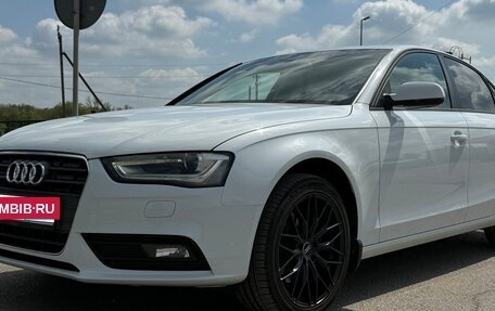 Audi A4, 2015 год, 1 760 000 рублей, 4 фотография