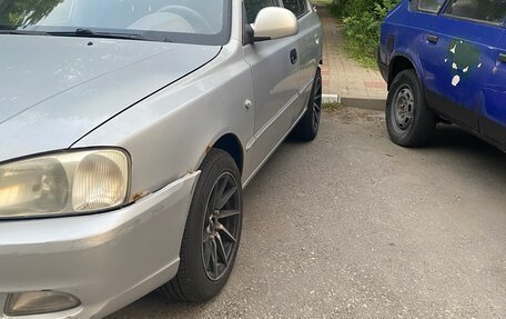 Hyundai Accent II, 2004 год, 280 000 рублей, 2 фотография