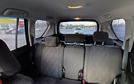 Toyota Land Cruiser Prado 150 рестайлинг 2, 2017 год, 3 950 000 рублей, 3 фотография